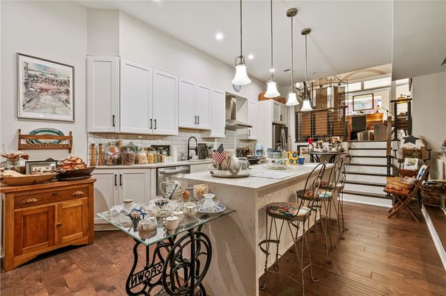 2132 Sarah St 105, South Side, PA 15203