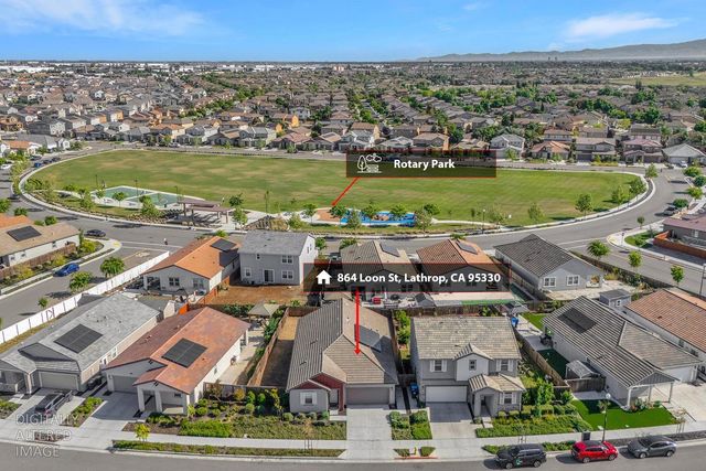 864 Loon St, Lathrop, CA 95330