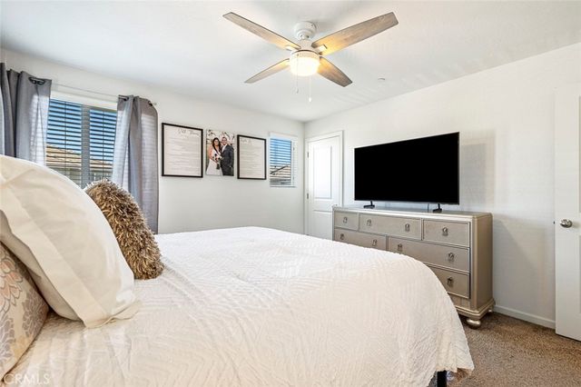 3780 Highclere, Clovis, CA 93619