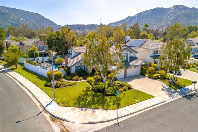 30569 Bridgeview Circle, Temecula, CA 92592