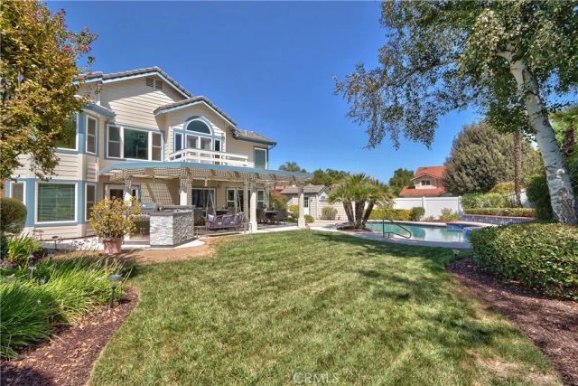 30569 Bridgeview Circle, Temecula, CA 92592