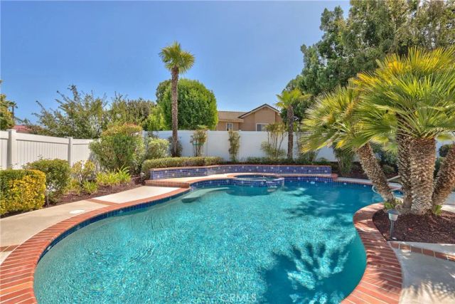 30569 Bridgeview Circle, Temecula, CA 92592