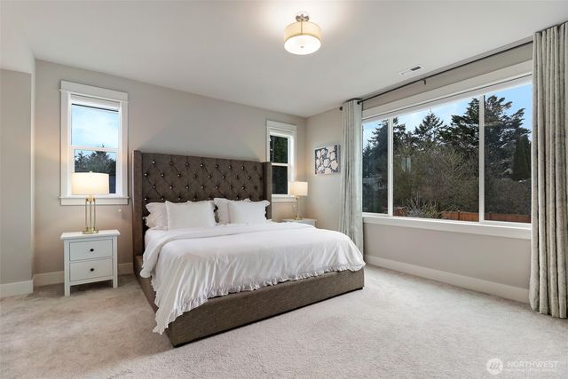 31312 43rd Place SW, Federal Way, WA 98023