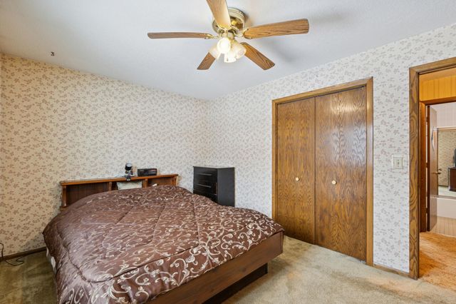 5439 Large Avenue NE, Albertville, MN 55301