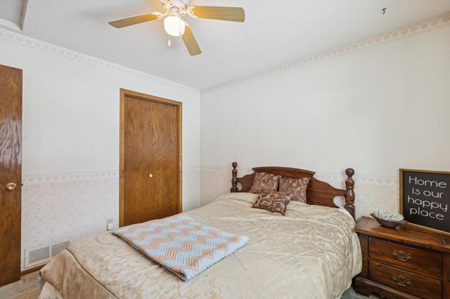 5439 Large Avenue NE, Albertville, MN 55301