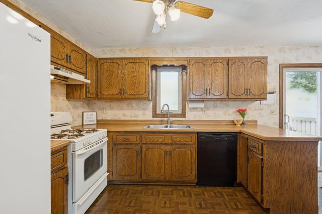 5439 Large Avenue NE, Albertville, MN 55301