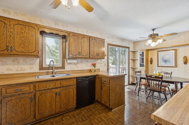 5439 Large Avenue NE, Albertville, MN 55301