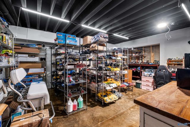 1595 Mohawk Cliff Road, Ohatchee, AL 36271