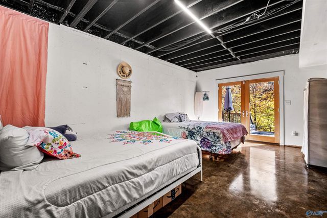 1595 Mohawk Cliff Road, Ohatchee, AL 36271