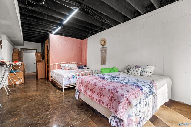 1595 Mohawk Cliff Road, Ohatchee, AL 36271