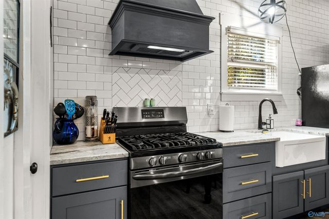 1595 Mohawk Cliff Road, Ohatchee, AL 36271