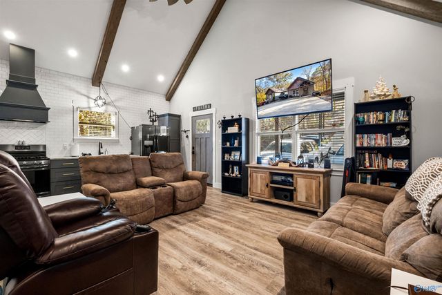 1595 Mohawk Cliff Road, Ohatchee, AL 36271