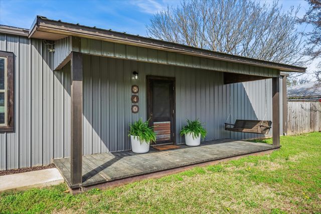 140 Vz County Road 1914, Fruitvale, TX 75127