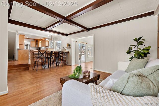 25651 S River Road, Harrison Charter Township, MI 48045