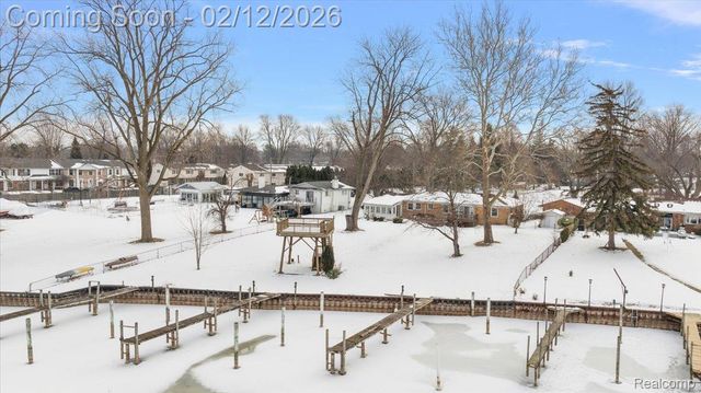 25651 S River Road, Harrison Charter Township, MI 48045