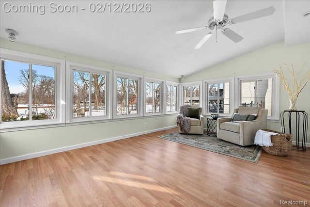 25651 S River Road, Harrison Charter Township, MI 48045