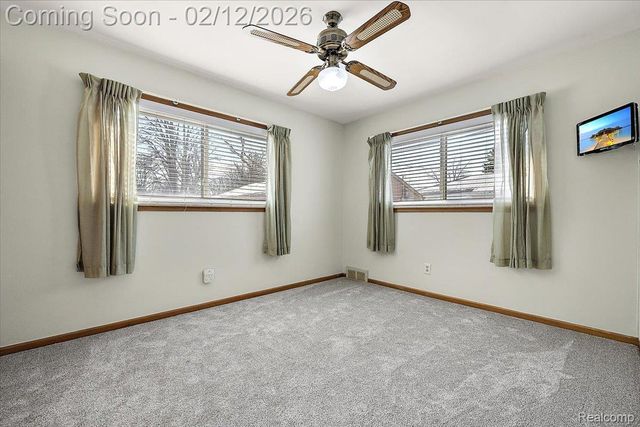 25651 S River Road, Harrison Charter Township, MI 48045