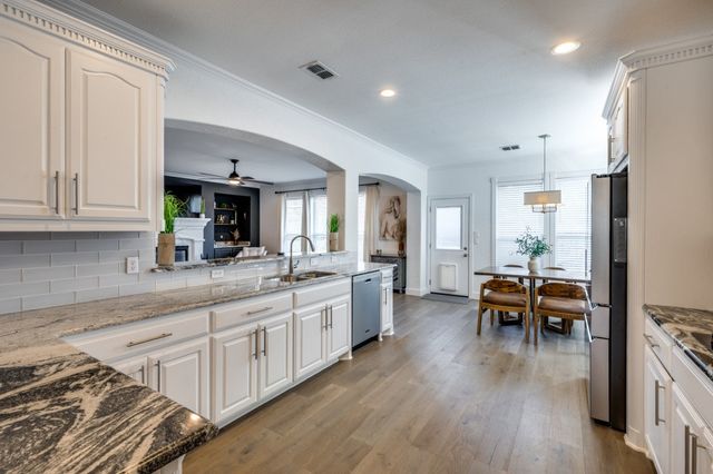 2817 Butterfield Stage Road, Highland Village, TX 75077