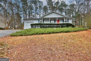 5037 Stone Trace, Stone Mountain, GA 30083