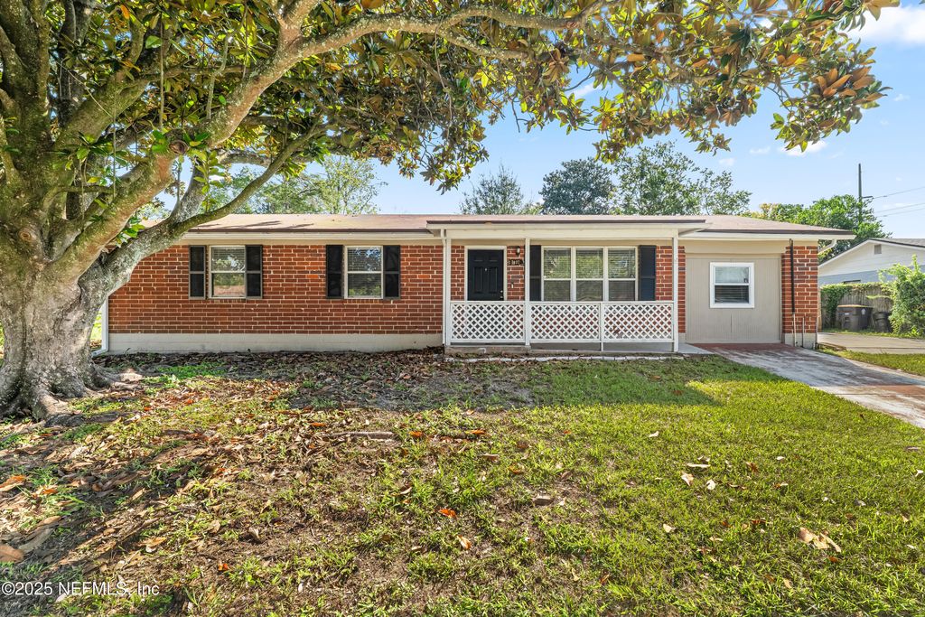 1007 WINSTONIAN WAY Street, Jacksonville, FL 32221