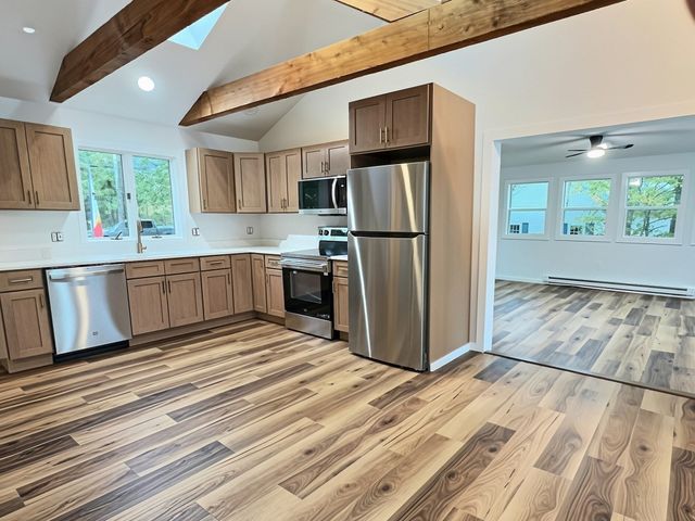 59 Long Duck Pond Rd, Plymouth, MA 02360