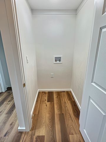 59 Long Duck Pond Rd, Plymouth, MA 02360