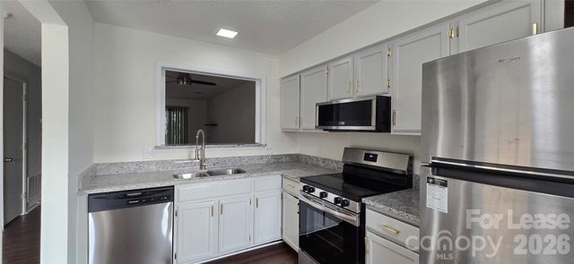 3109 Heathstead Place, Charlotte, NC 28210