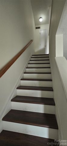 3109 Heathstead Place, Charlotte, NC 28210