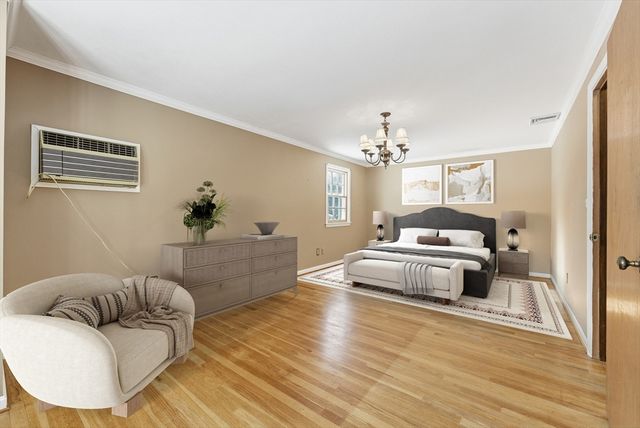 5 Northwood Dr, Wilbraham, MA 01095