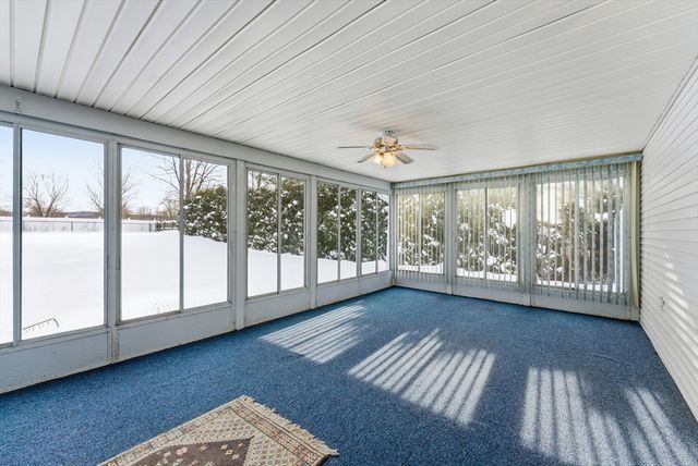 5 Northwood Dr, Wilbraham, MA 01095