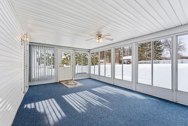 5 Northwood Dr, Wilbraham, MA 01095