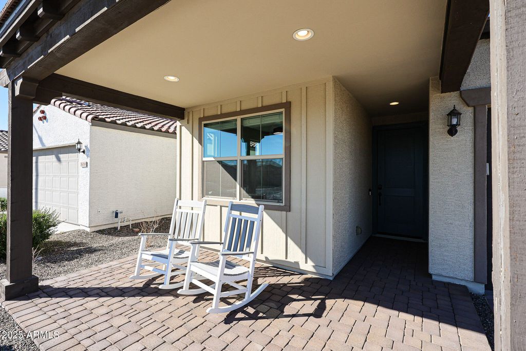 18062 W AMBER RIDGE Way, Goodyear, AZ 85338 — photo 4