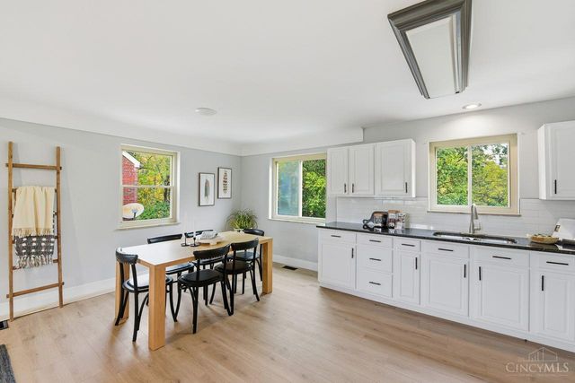 5306 Fox Road, Cincinnati, OH 45239