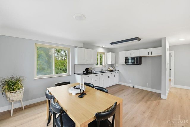 5306 Fox Road, Cincinnati, OH 45239