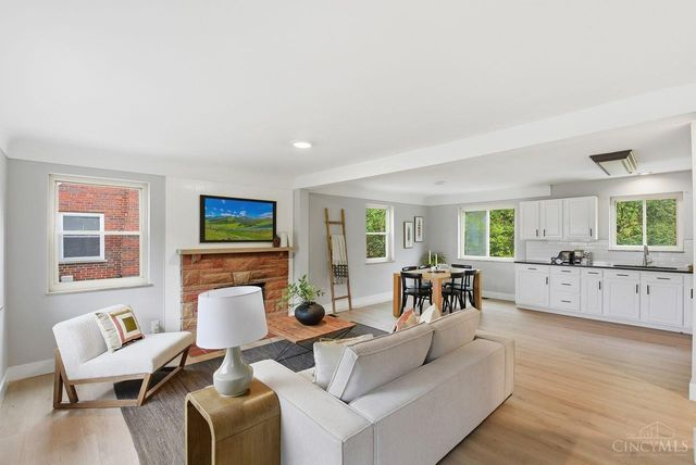 5306 Fox Road, Cincinnati, OH 45239