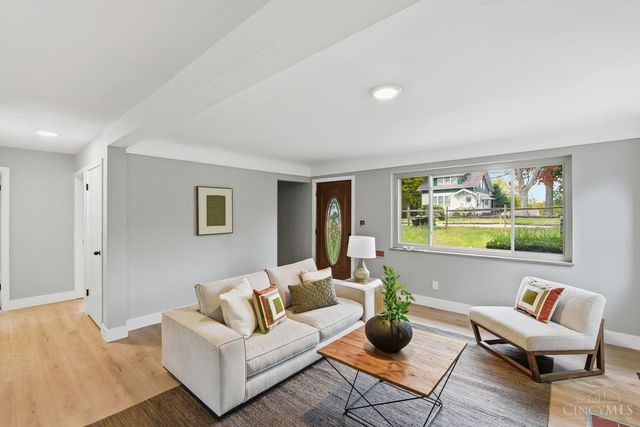 5306 Fox Road, Cincinnati, OH 45239