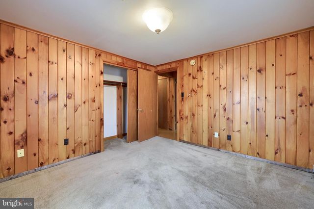 75 CHURCH RD, Etters, PA 17319