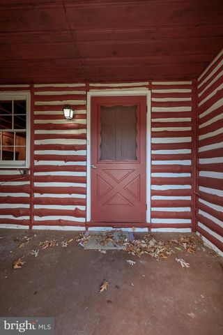 75 CHURCH RD, Etters, PA 17319