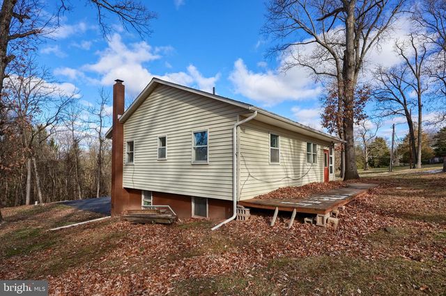 75 CHURCH RD, Etters, PA 17319