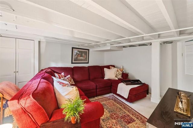 80 Large Avenue, Hillsdale, NJ 07642