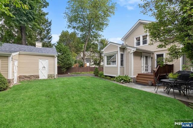 80 Large Avenue, Hillsdale, NJ 07642