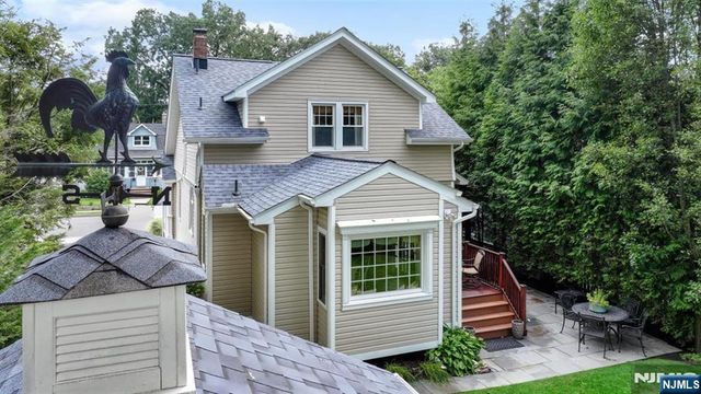 80 Large Avenue, Hillsdale, NJ 07642