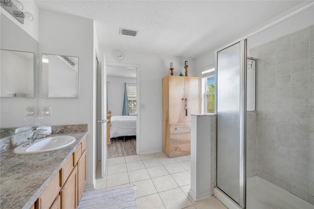 3024 GIRVAN DRIVE, Land O Lakes, FL 34638