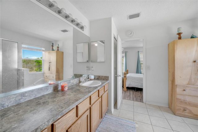 3024 GIRVAN DRIVE, Land O Lakes, FL 34638