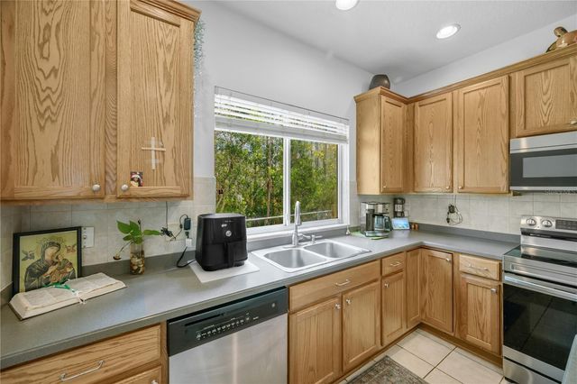 3024 GIRVAN DRIVE, Land O Lakes, FL 34638