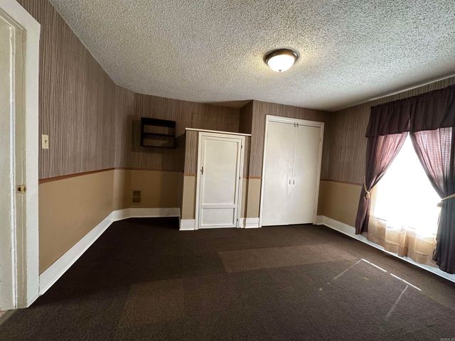 305 Beard Street, Hot Springs, AR 71913