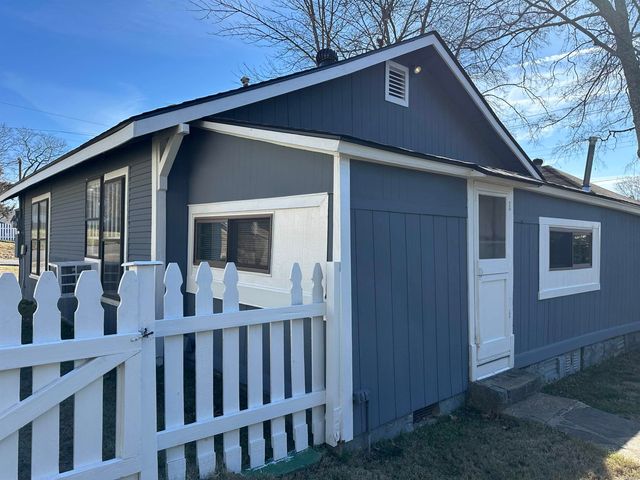 305 Beard Street, Hot Springs, AR 71913