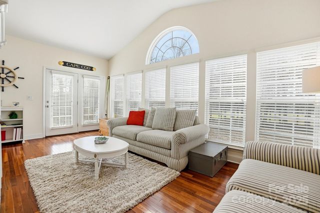 6525 Heath Glen Drive, Mint Hill, NC 28227