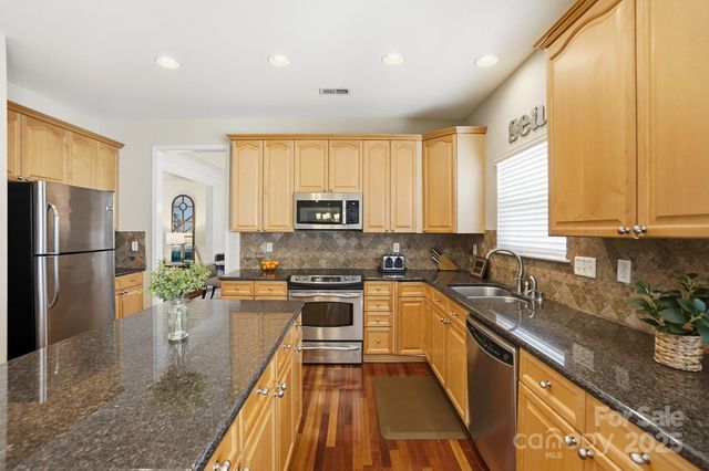 6525 Heath Glen Drive, Mint Hill, NC 28227