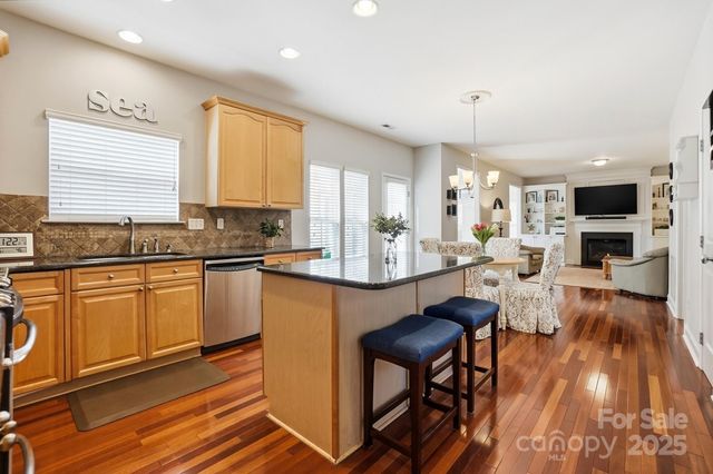 6525 Heath Glen Drive, Mint Hill, NC 28227